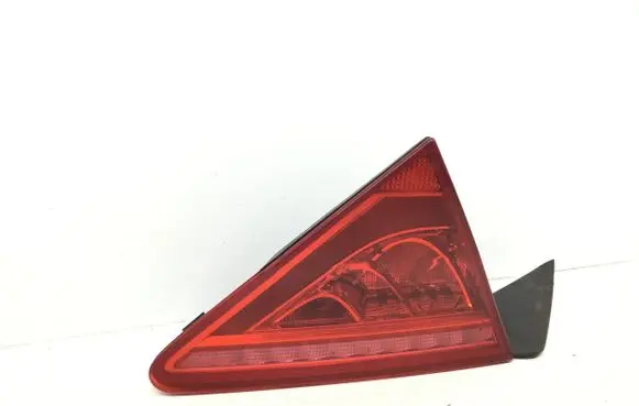 Audi A7 S7 4G Tailgate rear/tail lights 4G8945093A