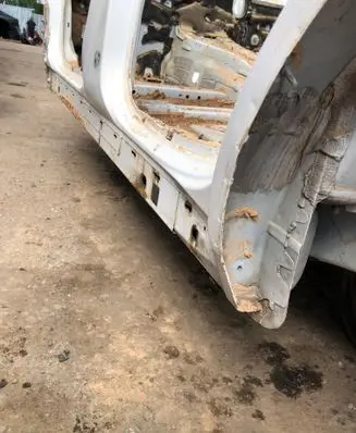 Ford Explorer VI Front sill (body part)