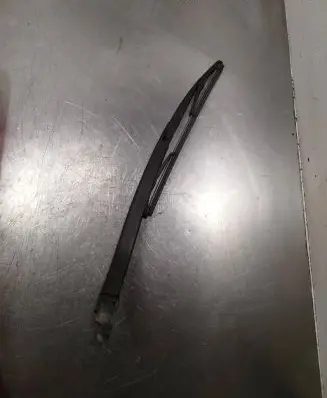 Hyundai i20 (PB PBT) Rear wiper blade arm