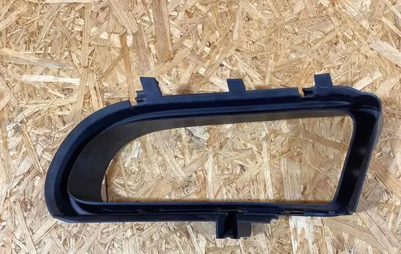Front bumper lower grill