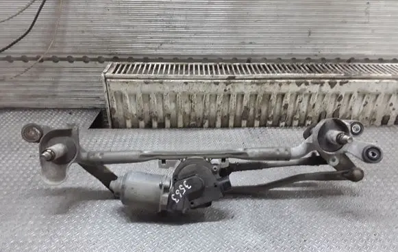 Mazda 5 Front wiper linkage and motor 1593000602
