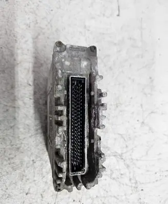 Renault Scenic I Engine control unit/module 0281010077 28SA3960 17630702