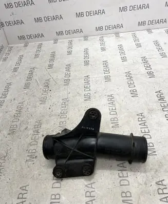 Audi A5 8T 8F Air intake duct part 8K0145673