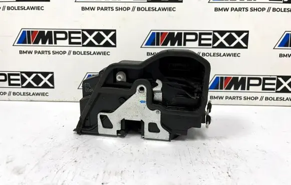 BMW X3 F25 Front door lock 