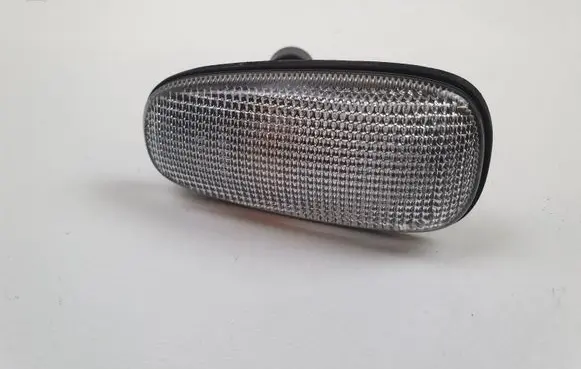 Opel Zafira A Front fender indicator light