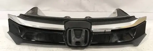 Honda CR-V Front bumper upper radiator grill 71120T1VE010M1