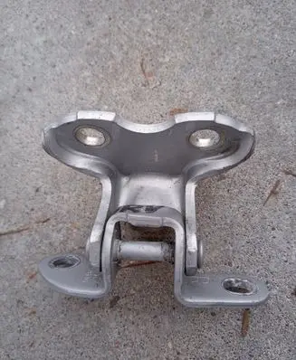 Lexus IS 220D-250-350 Rear door upper hinge