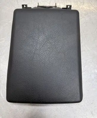 BMW 5 E39 Armrest 806917