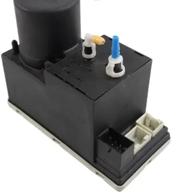 Audi A4 S4 B5 8D Central locking vacuum pump 8D0862257C 100606202
