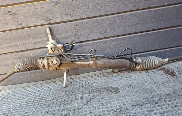 Peugeot 206 Steering rack 9625561580