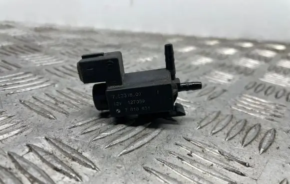 BMW 7 F01 F02 F03 F04 Turbo solenoid valve 7810831
