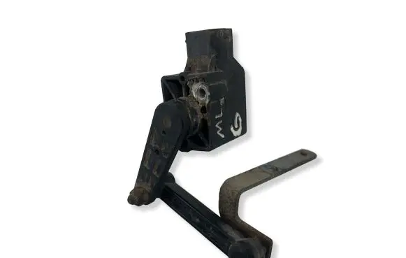 Mercedes-Benz ML W164 Air suspension front height level sensor A0105427717