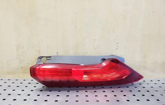 Honda CR-V Rear/tail lights W0706 E11R1D02