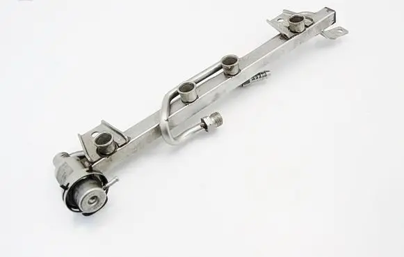 Audi A4 S4 B5 8D Fuel main line pipe 050133681A