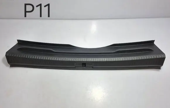 Volkswagen Golf VII Trunk/boot sill cover protection 5G9863459