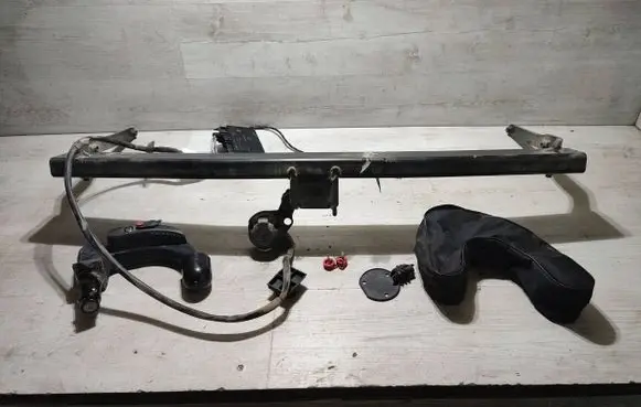 Volkswagen Touran III Tow bar 5QA092155A 55R016109 5H2907383