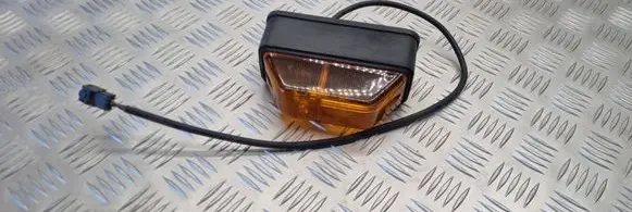 Mercedes-Benz Sprinter W901 W902 W903 W904 Front indicator light 6118260085