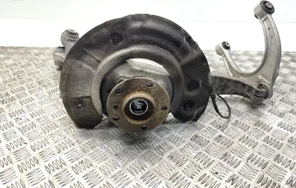 BMW 5 F10 F11 Front wheel hub spindle knuckle 34526784902 3452678490201