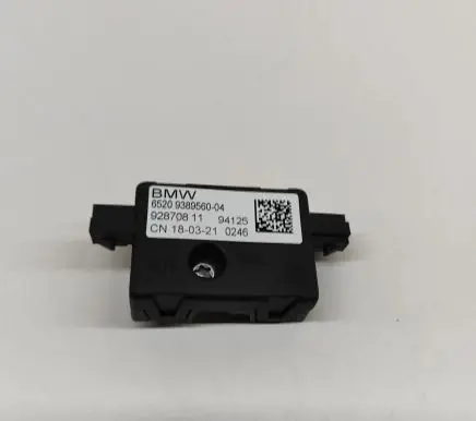 BMW X3 G01 Aerial antenna amplifier 9389560 92870811