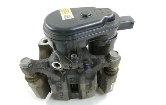 Hyundai Kona I Rear brake caliper G358237700