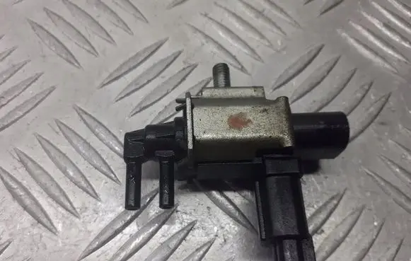 Ford Mondeo MK IV Valve vacuum 4M5G-9A500