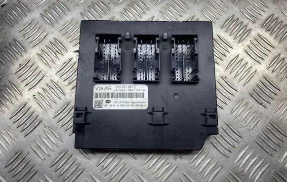 Volkswagen Golf VI Comfort/convenience module 1K0937087F 5390896505