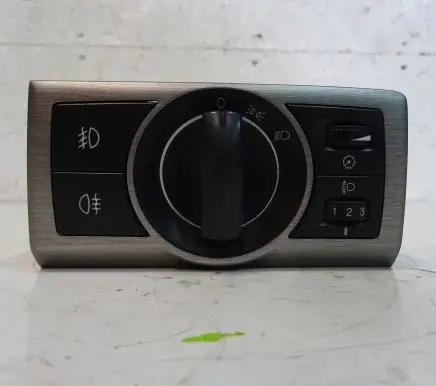 Other switches/knobs/shifts