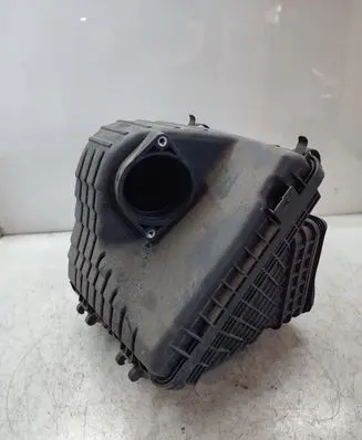 KIA Optima Air filter box 281102T700