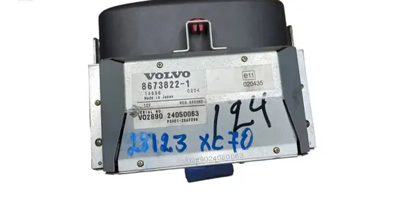 Volvo V70 Screen/display/small screen 86738221 V02890 24050063
