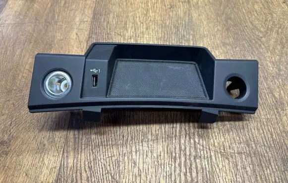Audi Q5 SQ5 USB socket connector 80C864131A 1388187 0034087
