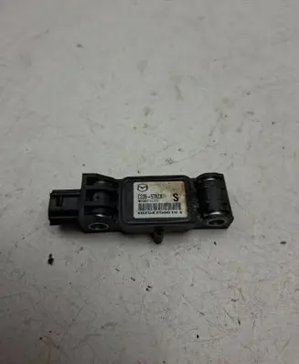 Mazda 5 Airbag deployment crash/impact sensor C23557KC0