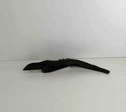 Honda Civic X Fender end trim 74220TEAT0