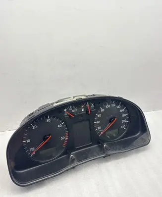 Speedometer (instrument cluster)