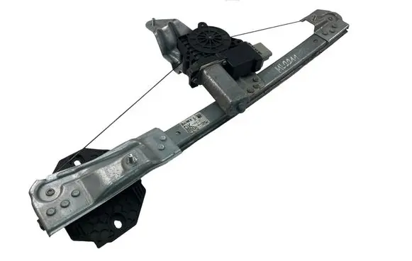 Renault Sandero II Front door electric window regulator 807211440R