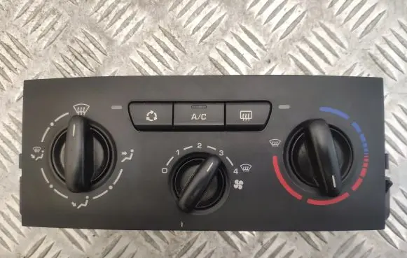 Interior fan control switch