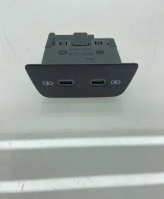USB socket connector