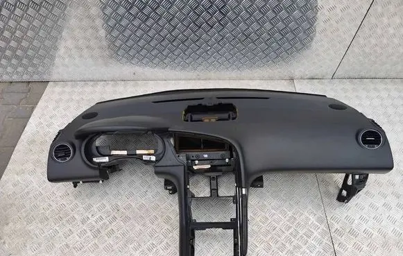 Peugeot 3008 I Dashboard 6319610 319600