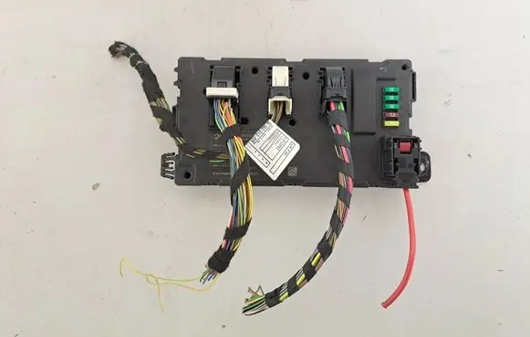 BMW 3 F30 F35 F31 Central body control module 9298959 9499001