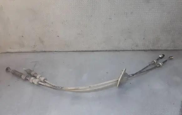 Nissan X-Trail T30 Gear shift cable linkage