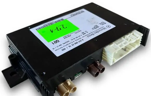 Mercedes-Benz B W247 Central body control module S271 A2479002216