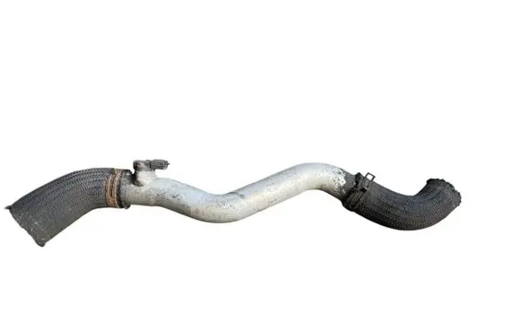 Intercooler hose/pipe