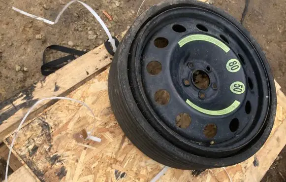Mercedes-Benz R W251 R18 spare wheel A2514000002