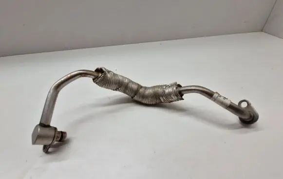 BMW X3 G01 Turbo turbocharger oiling pipe/hose 7643094