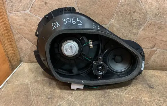 Mercedes-Benz SL R230 Front door speaker 230820