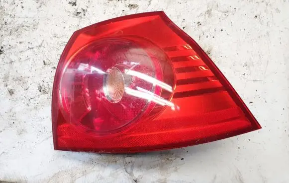 Volkswagen Golf V Rear/tail lights 4vfx13404ab