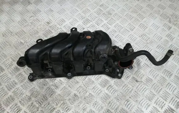 Suzuki Swift III Intake manifold