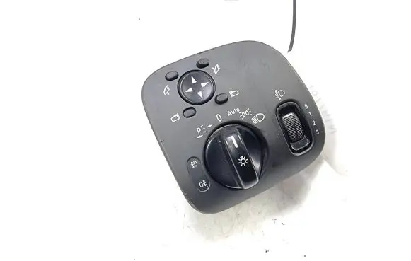 Mercedes-Benz S W220 Light switch A2035450404