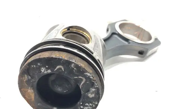 Mercedes-Benz GLA W156 X156 Piston with connecting rod 65100