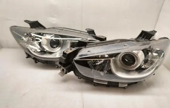 Mazda CX-5 Headlight/headlamp