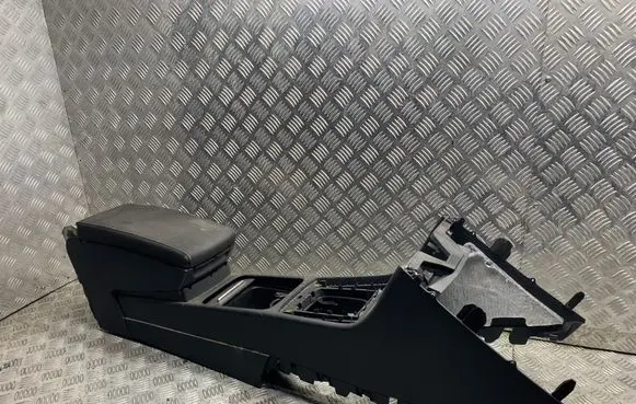 Volkswagen PASSAT B7 Center console 3C0864207Q